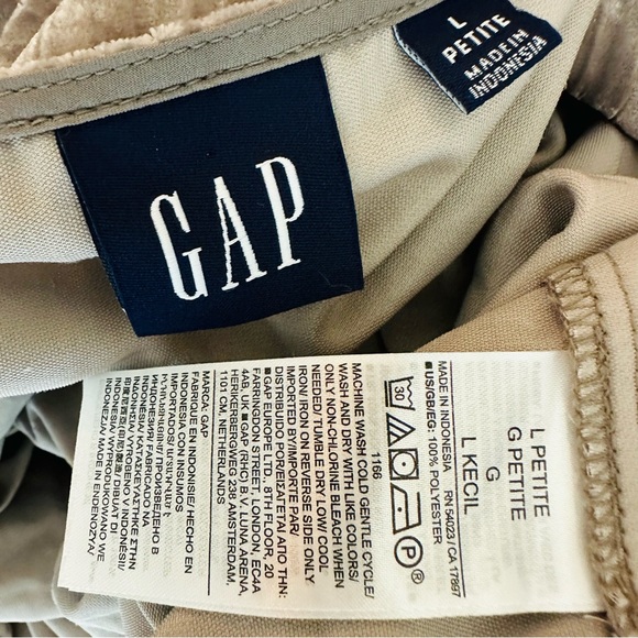 GAP Velvet Smocked Dress Size Large Petite - Picture 14 of 14